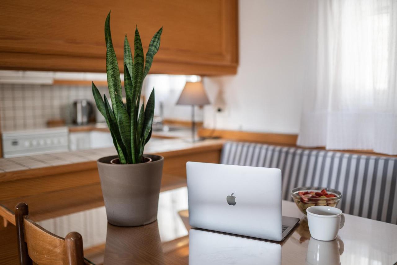 Lotos Beach Home Kini Extérieur photo