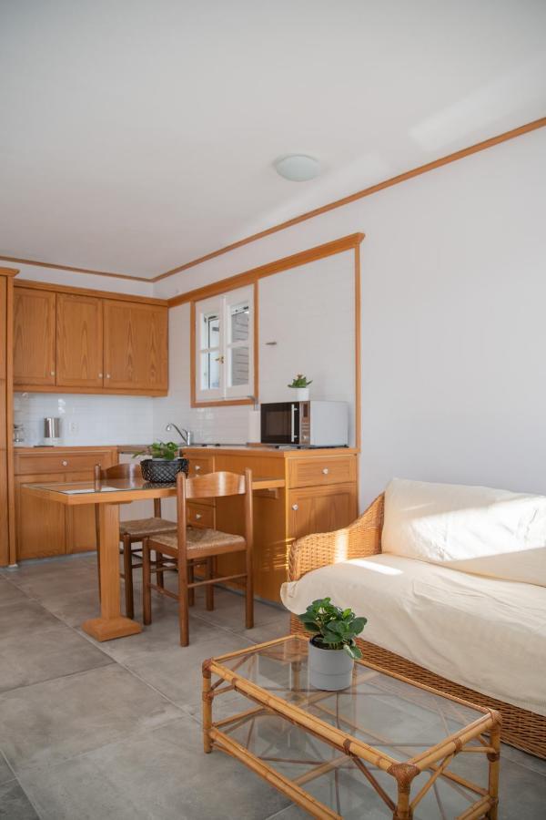 Lotos Beach Home Kini Extérieur photo
