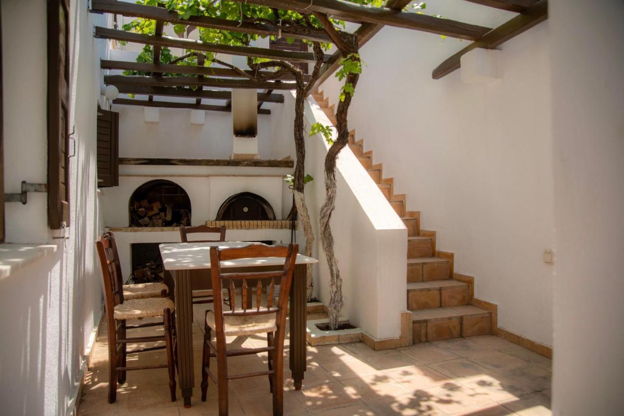 Lotos Beach Home Kini Extérieur photo