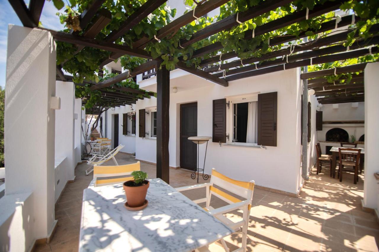Lotos Beach Home Kini Extérieur photo